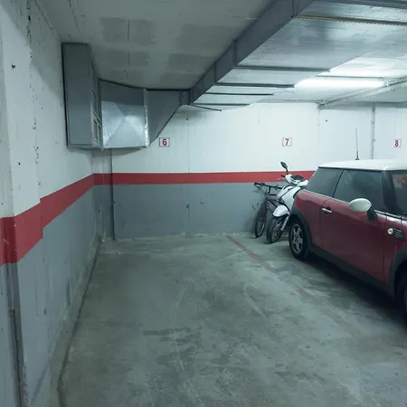 Lloret & Parking Lejlighed *