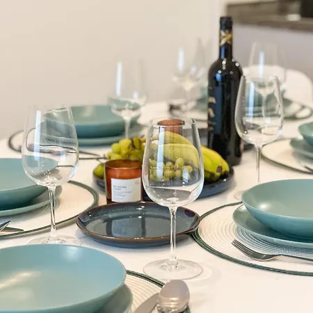 Lloret & Parking Apartment